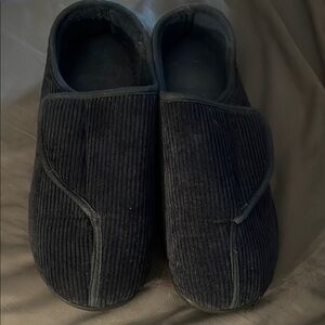 Men's Navy Velcro Slippers